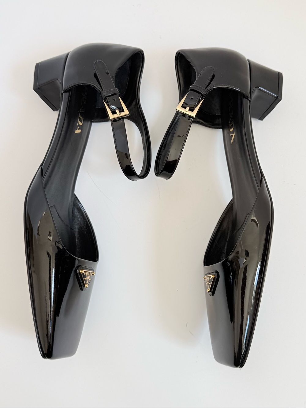 Prada Black Patent Leather Triangle Logo Mary Jane Pumps Square Toe Heel EU 40 - Picture 8 of 11